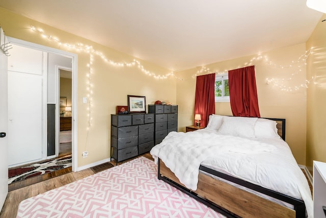 4351 Broadhurst Dr, Columbus, OH 43213 - bedroom featuring wood finished floors