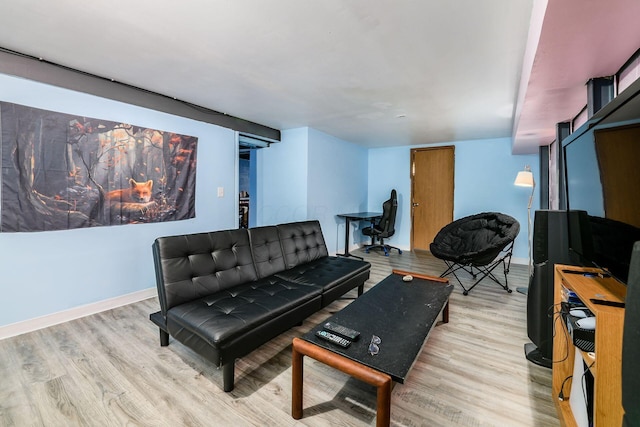 4351 Broadhurst Dr, Columbus, OH 43213 - living room featuring wood finished floors and baseboards