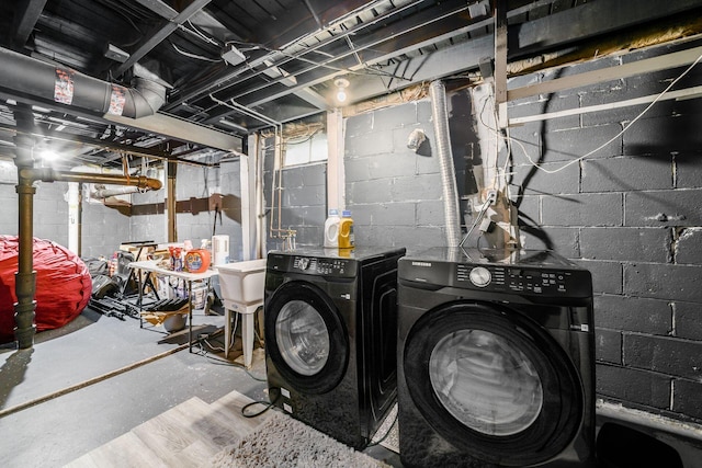 4351 Broadhurst Dr, Columbus, OH 43213 - unfinished basement featuring independent washer and dryer