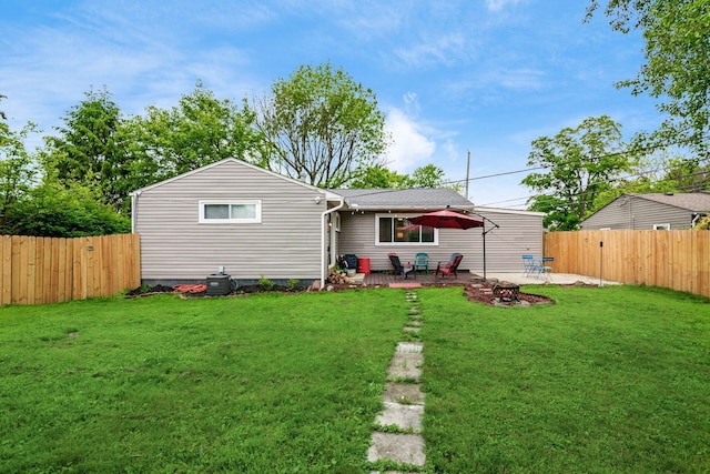 4351 Broadhurst Dr, Columbus, OH 43213 - back of house with a patio area