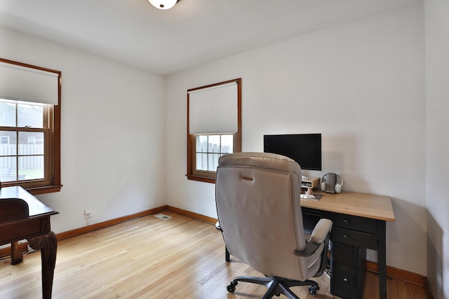 2009 Zollinger Rd, Columbus, OH 43221 - office space featuring baseboards and light wood-style floors
