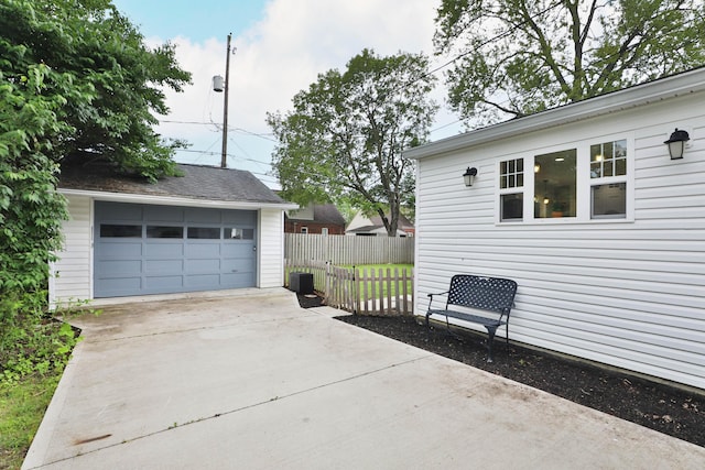 2009 Zollinger Rd, Columbus, OH 43221 - detached garage featuring driveway