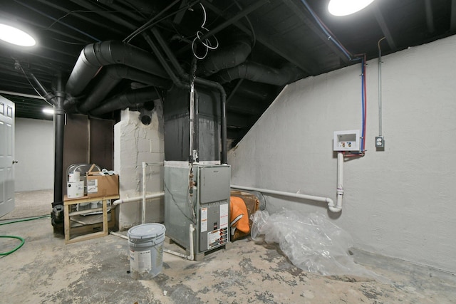 2567 Joyce Ave, Columbus, OH 43211 - unfinished below grade area featuring heating unit