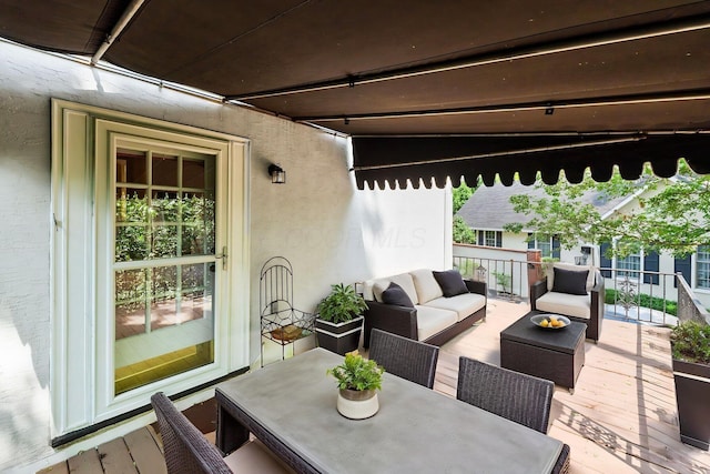 1631 Roxbury Rd Unit D2, Columbus, OH 43212 - view of patio with an outdoor living space, outdoor dining space, and a wooden deck
