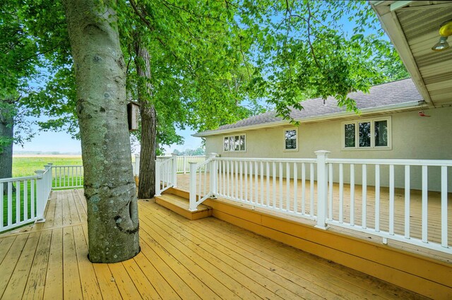 8430 Patterson Rd, Hilliard, OH 43026 - view of wooden terrace