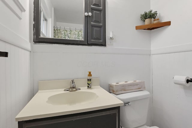 2971 Wendy Ln, Grove City, OH 43123 - full bath with vanity and toilet