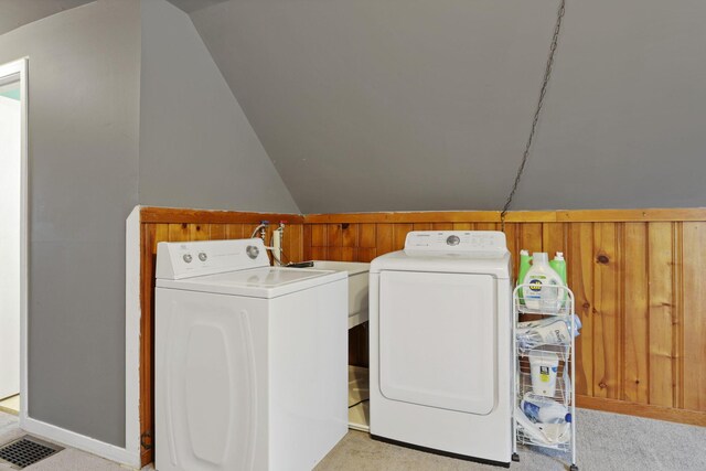 2971 Wendy Ln, Grove City, OH 43123 - laundry room featuring separate washer and dryer and light colored carpet