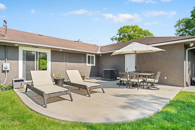 3531 Colchester Rd, Upper Arlington, OH 43221 - view of patio / terrace featuring central AC