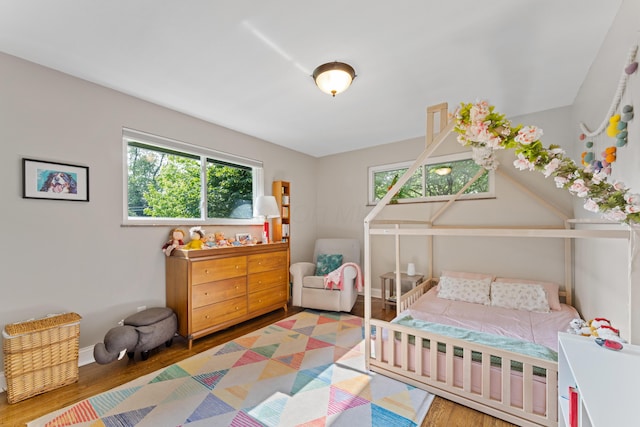 3531 Colchester Rd, Upper Arlington, OH 43221 - bedroom featuring wood finished floors and baseboards