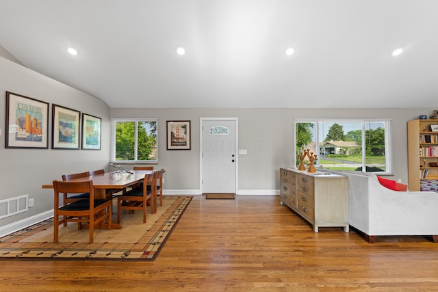 3531 Colchester Rd, Upper Arlington, OH 43221 - dining area featuring lofted ceiling, wood finished floors, baseboards, and recessed lighting