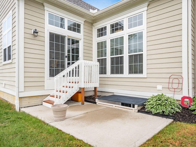 6868 Beltain Ln Unit 37B, Dublin, OH 43016 - view of exterior entry with a patio area