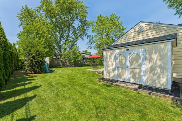 3985 Glenda Pl, Upper Arlington, OH 43220 - view of yard