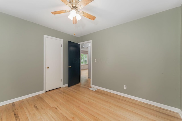 831 E Longview Ave, Columbus, OH 43224 - empty room with baseboards, light wood finished floors, and ceiling fan