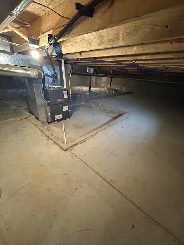 944 Binns Blvd, Columbus, OH 43204 - basement view