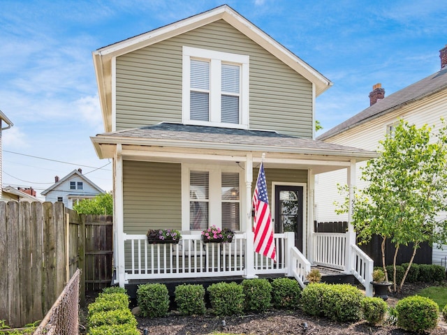 533 Stewart Ave, Columbus, OH 43206 - view of front of home featuring covered porch and roof with shingles