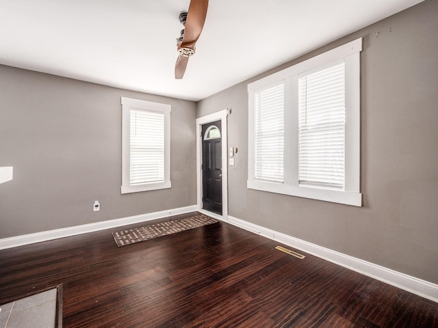 533 Stewart Ave, Columbus, OH 43206 - spare room featuring baseboards, dark wood-style floors, and ceiling fan