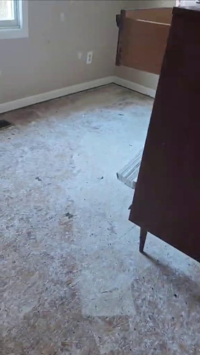 23454 Davis Rd, West Mansfield, OH 43358 - detailed view of baseboards