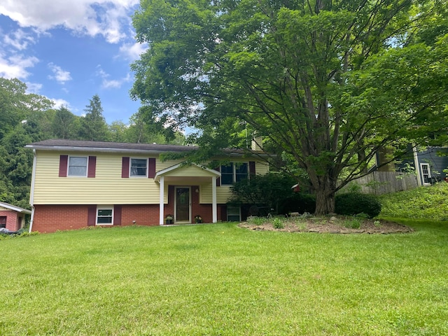 192 Bridle Path Ln, Granville, OH 43023 - view of bi-level home
