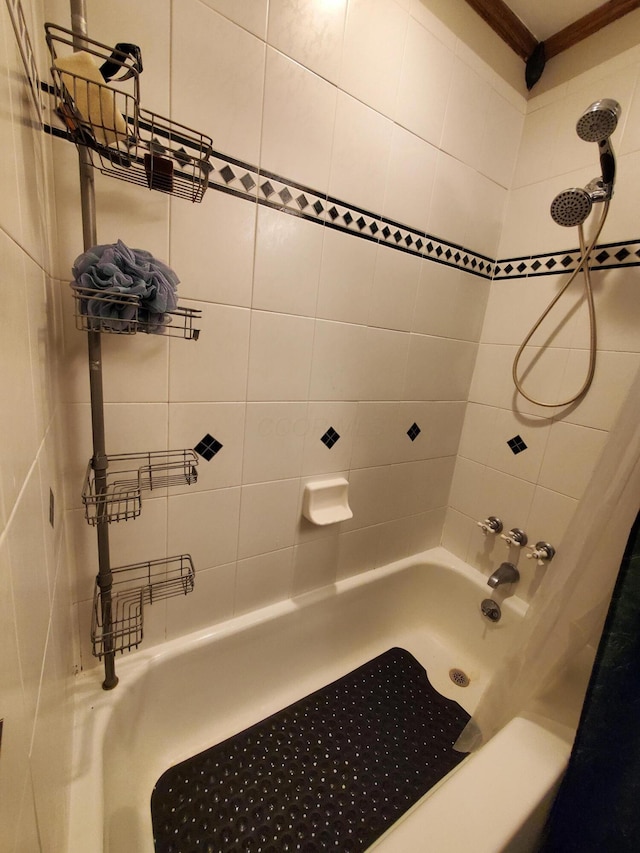 192 Bridle Path Ln, Granville, OH 43023 - full bath with shower / bath combo with shower curtain