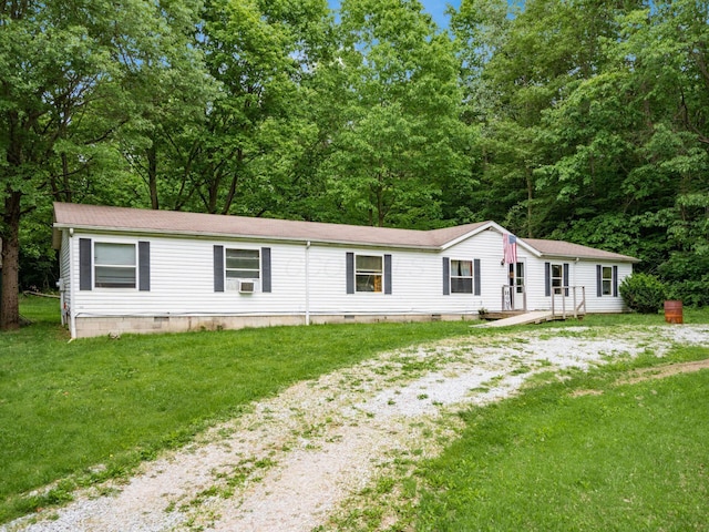 4015 County Road 25, Cardington, OH 43315 - manufactured / mobile home with crawl space, a front yard, and roof with shingles