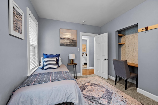 731 Siebert St, Columbus, OH 43206 - carpeted bedroom featuring baseboards