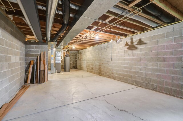 2378 Myrtle Valley Dr, Columbus, OH 43228 - unfinished below grade area with heating unit and water heater