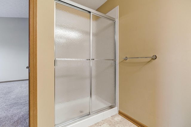 2378 Myrtle Valley Dr, Columbus, OH 43228 - full bath with an enclosed shower and baseboards