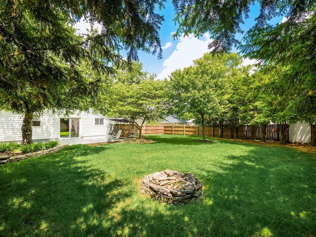 193 W Pearl St, West Jefferson, OH 43162 - view of yard featuring a patio and an outdoor fire pit