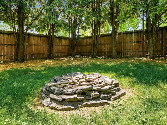 193 W Pearl St, West Jefferson, OH 43162 - view of yard