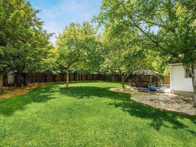193 W Pearl St, West Jefferson, OH 43162 - view of yard featuring a patio