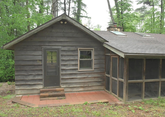 311 Chinook Ln, Sugar Grove, OH 43155 - view of outbuilding featuring a sunroom and entry steps