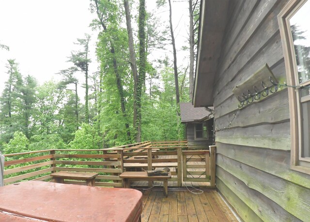 311 Chinook Ln, Sugar Grove, OH 43155 - view of wooden deck