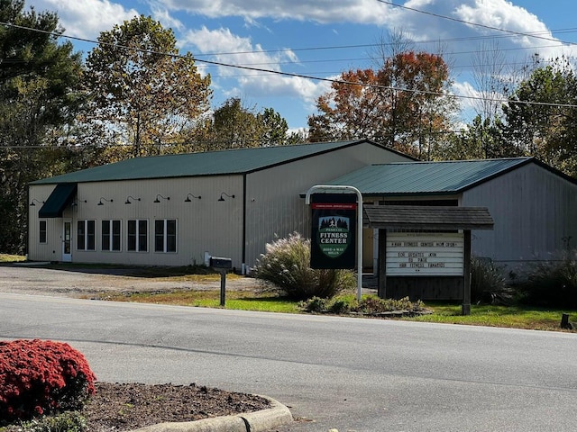 311 Chinook Ln, Sugar Grove, OH 43155 - view of building exterior