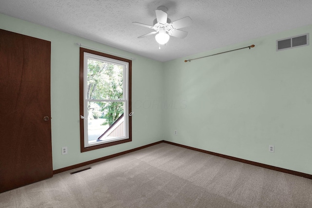7576 Deer Creek Dr, Columbus, OH 43085 - photo 20