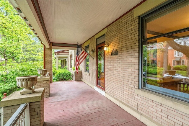 355 W 7th Ave, Columbus, OH 43201 - view of porch