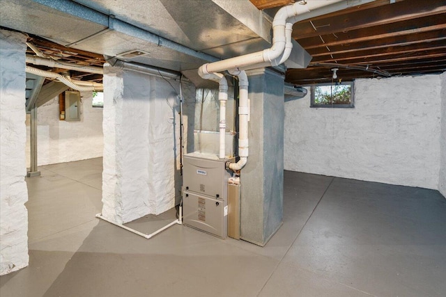 355 W 7th Ave, Columbus, OH 43201 - below grade area with electric panel and heating unit