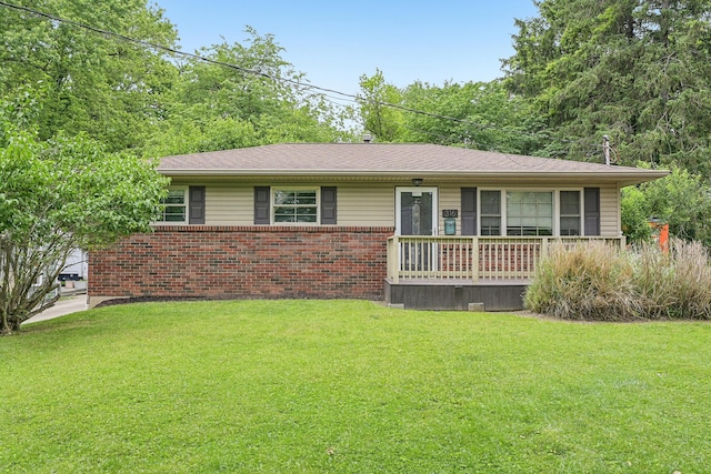 316 Westview Ave, Columbus, OH 43214 - ranch-style home featuring a front lawn and brick siding