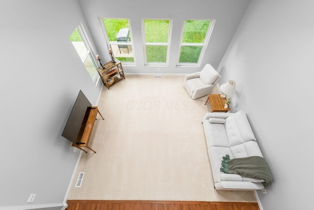544 Courtright Ct, Pickerington, OH 43147 - living area with baseboards