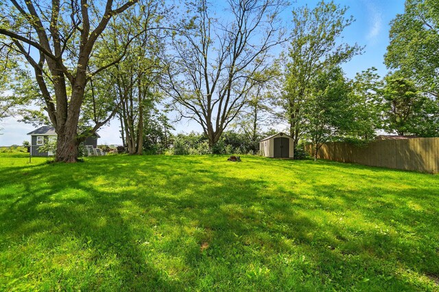 1240 W Choctaw Dr, London, OH 43140 - photo 35
