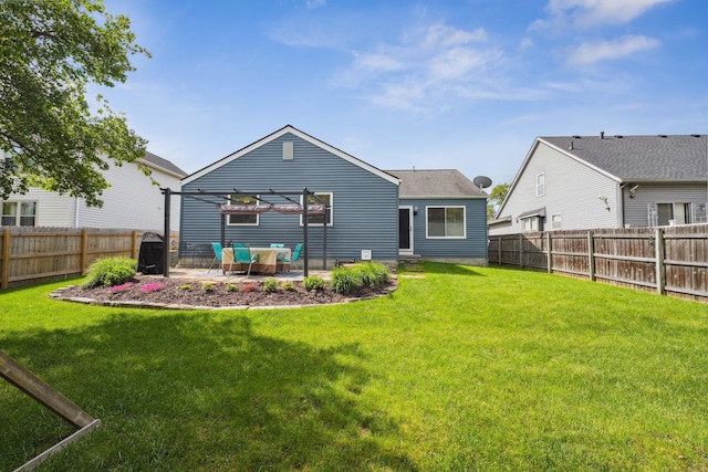 5718 Brook Hollow Dr, Hilliard, OH 43026 - rear view of house with a patio area