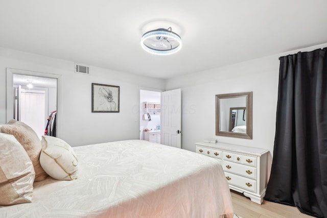 1450 Cliff Ct Unit 25, Columbus, OH 43204 - bedroom featuring light wood-style floors