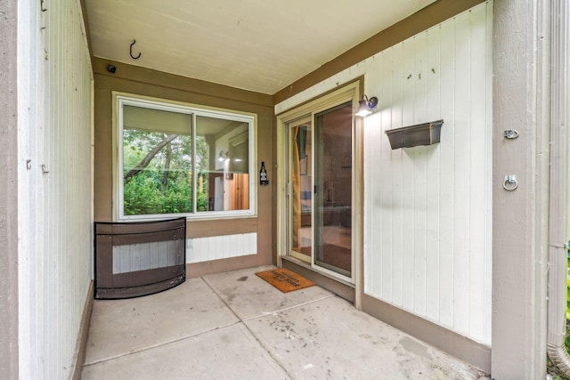 1450 Cliff Ct Unit 25, Columbus, OH 43204 - view of doorway to property