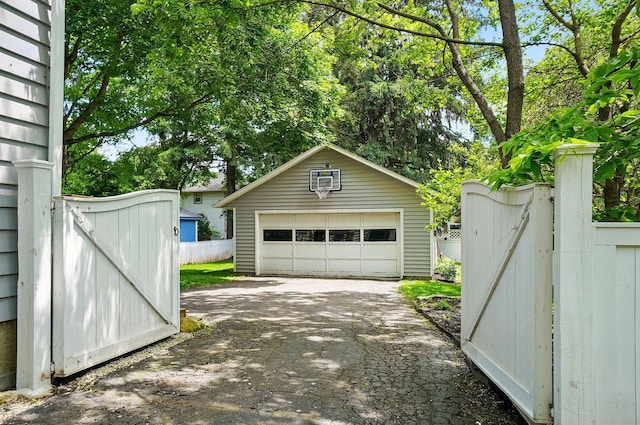 228 N Pearl St, Granville, OH 43023 - photo 34
