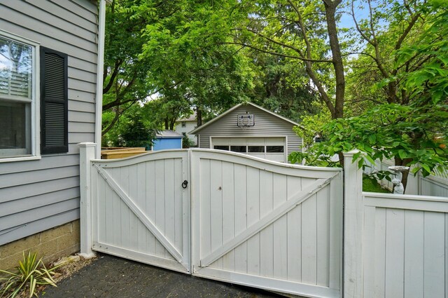 228 N Pearl St, Granville, OH 43023 - photo 35