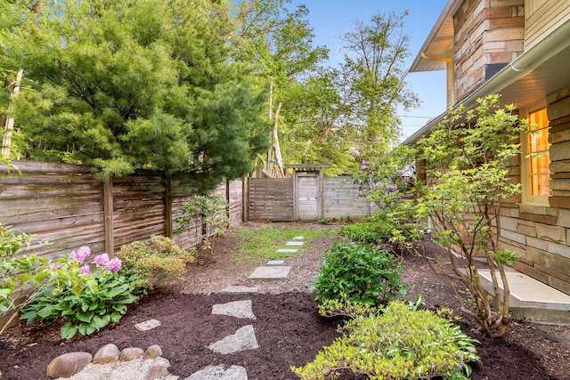 1117 E Vine St, Mount Vernon, OH 43050 - view of fenced backyard