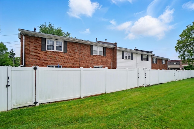 538 S Otterbein Ave Unit 2E, Westerville, OH 43081 - back of property with brick siding and a gate