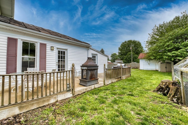 216 N St, Utica, OH 43080 - view of grassy yard with a deck