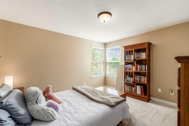 5673 Sugarwood Dr, New Albany, OH 43054 - bedroom featuring light carpet and baseboards