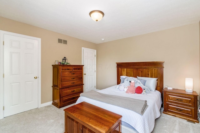 5673 Sugarwood Dr, New Albany, OH 43054 - bedroom with light colored carpet and baseboards
