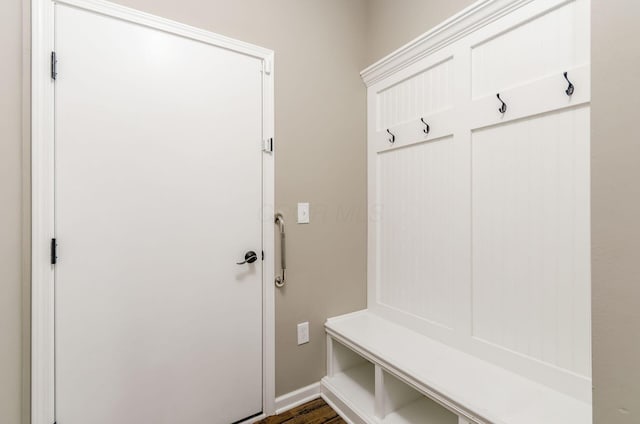 7839 Eastcross Dr, New Albany, OH 43054 - view of mudroom